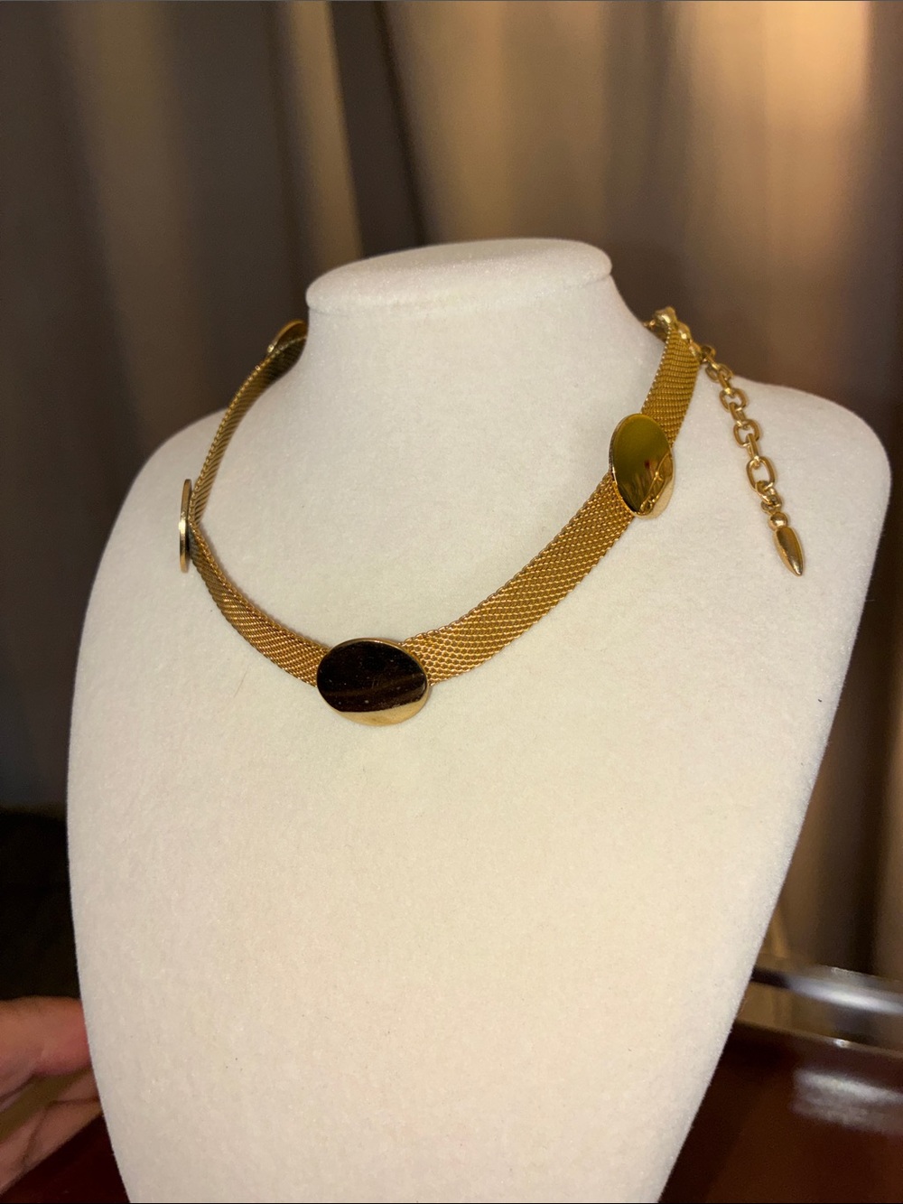 Gold Mesh Chain Necklace with Oval Discs